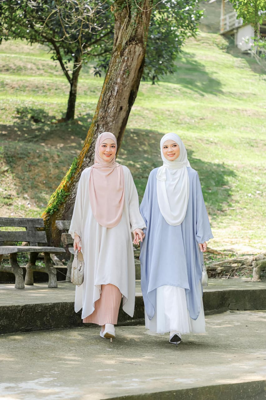 Abaya Élégante – Style Chic & Fluide